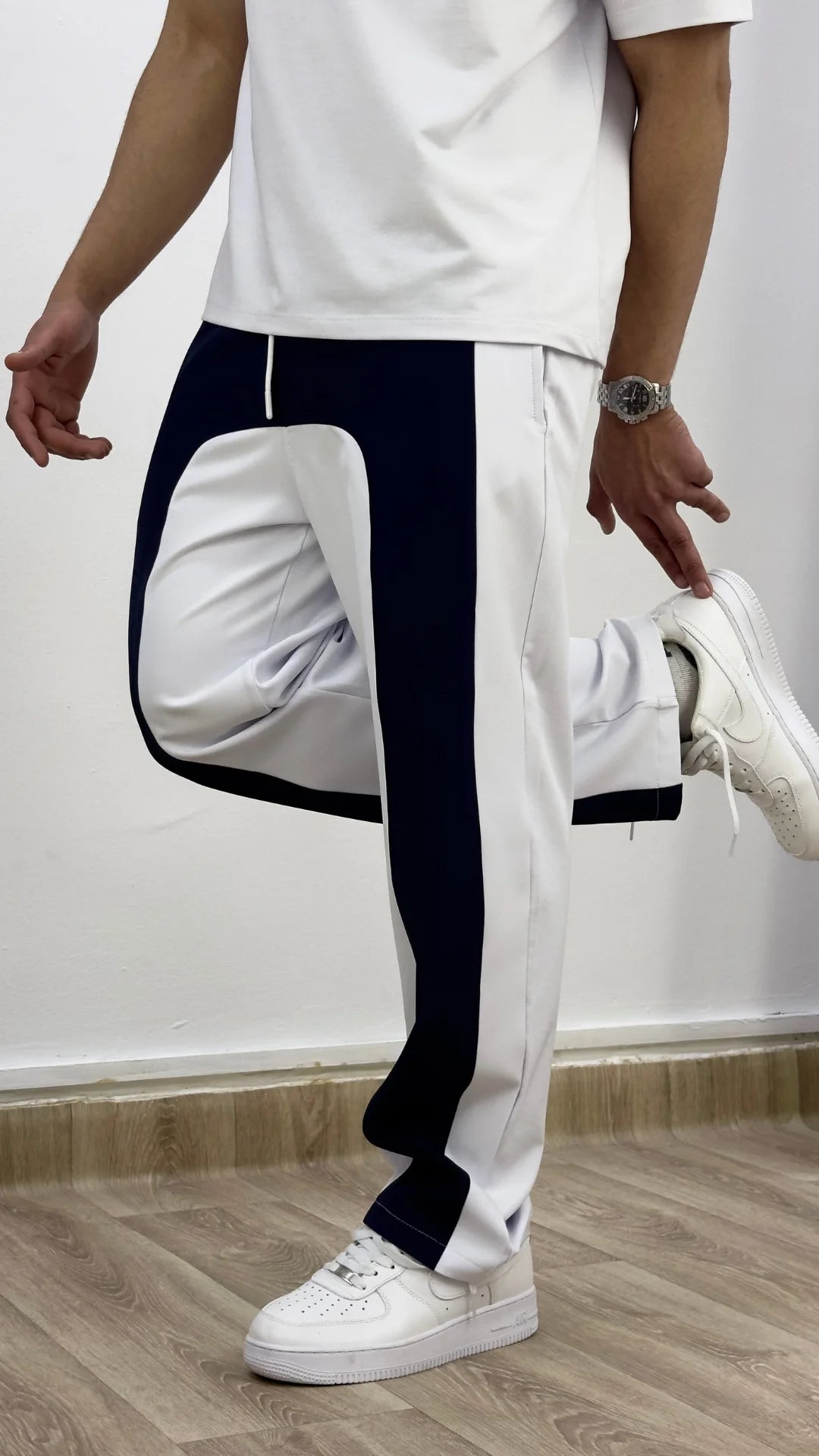 Contrast Wave™ - Blanc avec Bandes Bleues