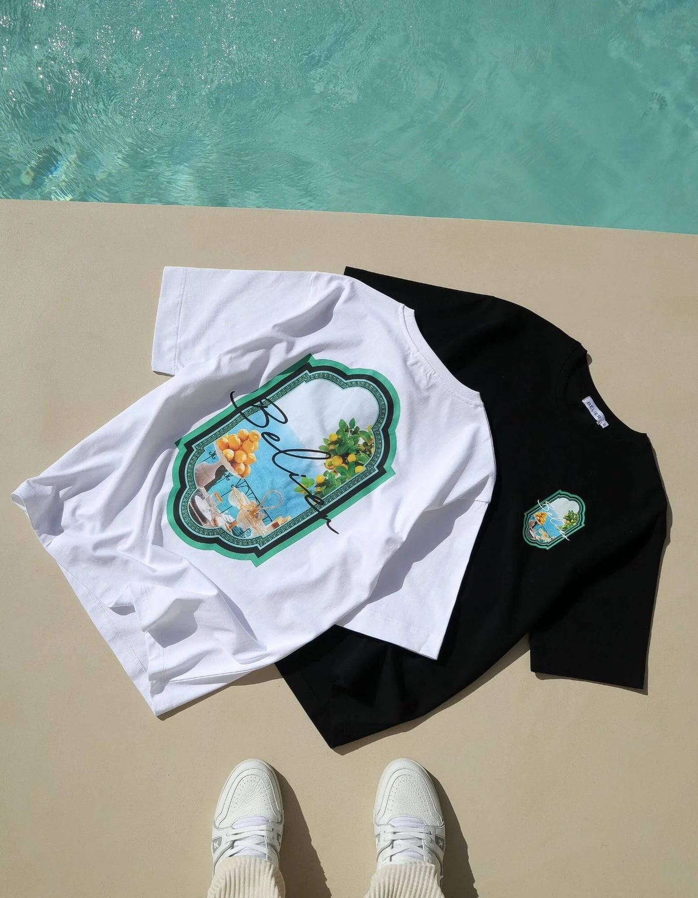 Capri view t-shirt