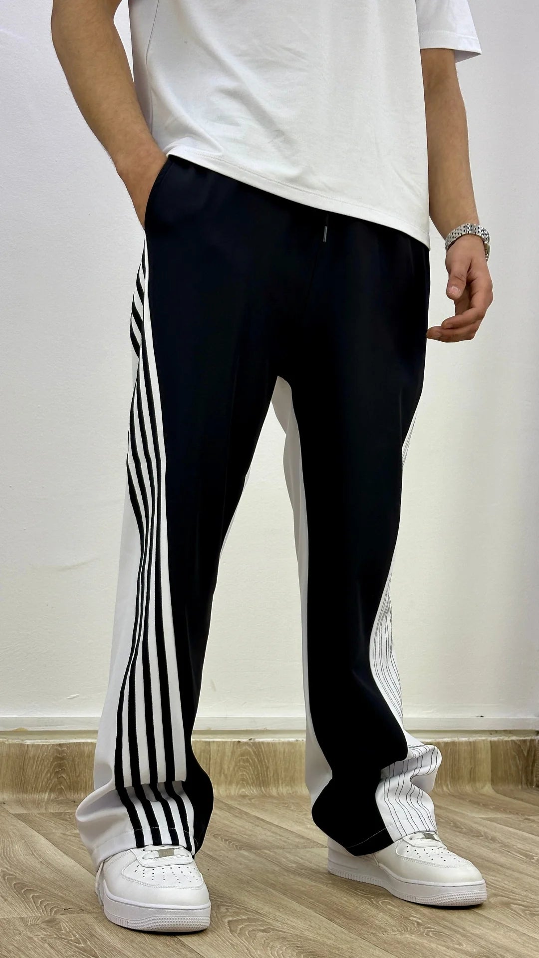 Street Stripes™ - Noir & Blanc