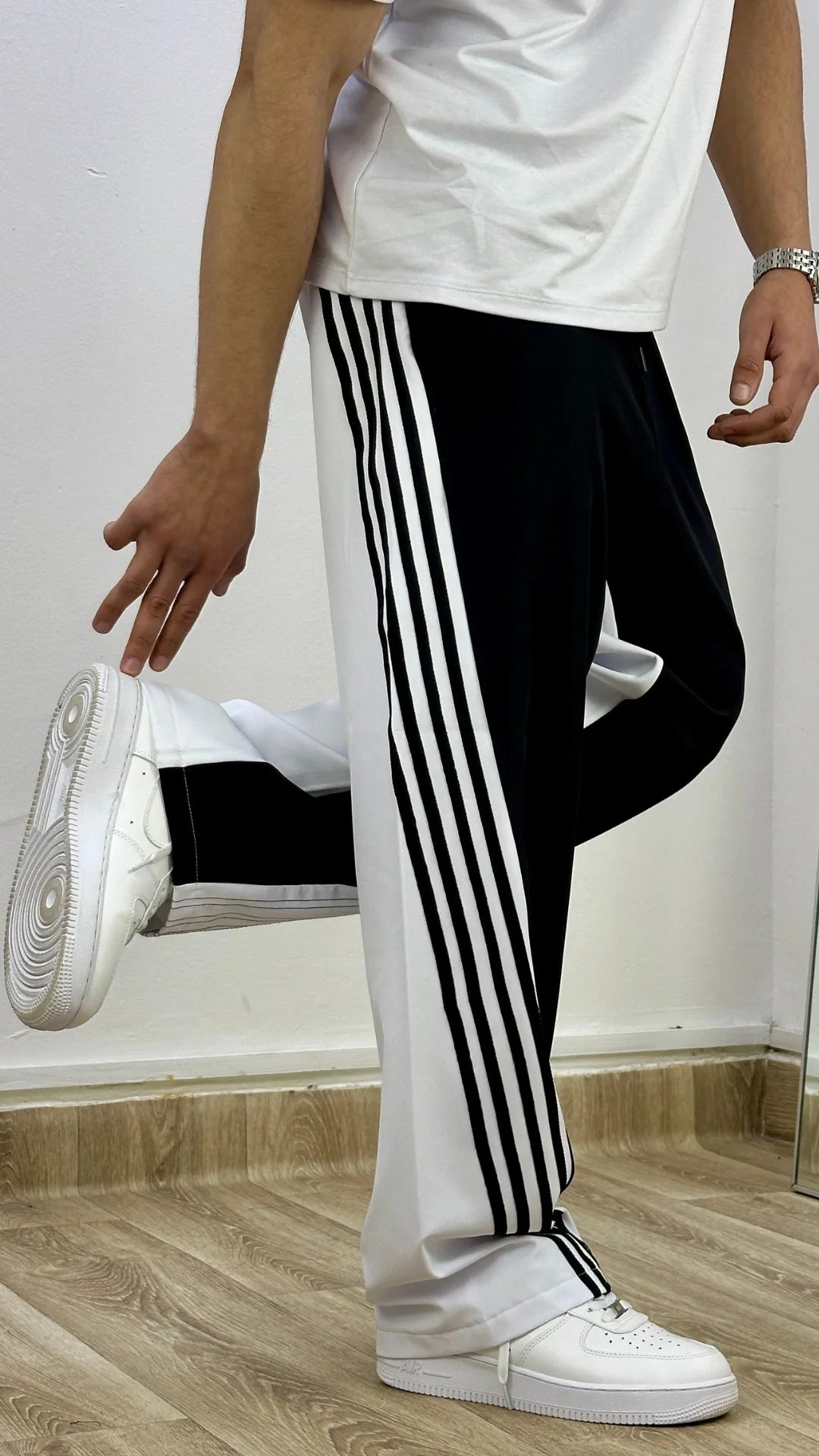 Street Stripes™ - Noir & Blanc
