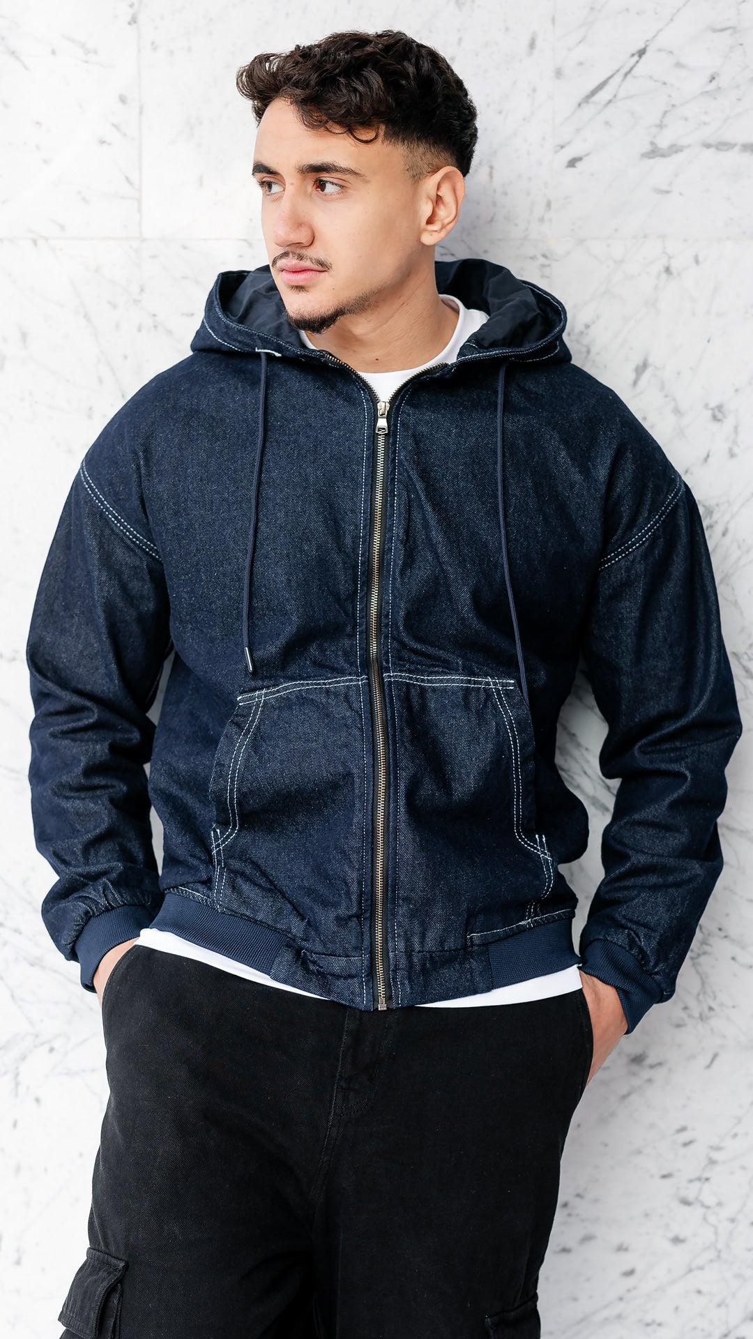 Hoodie en Jean™ — Le premier au Maroc