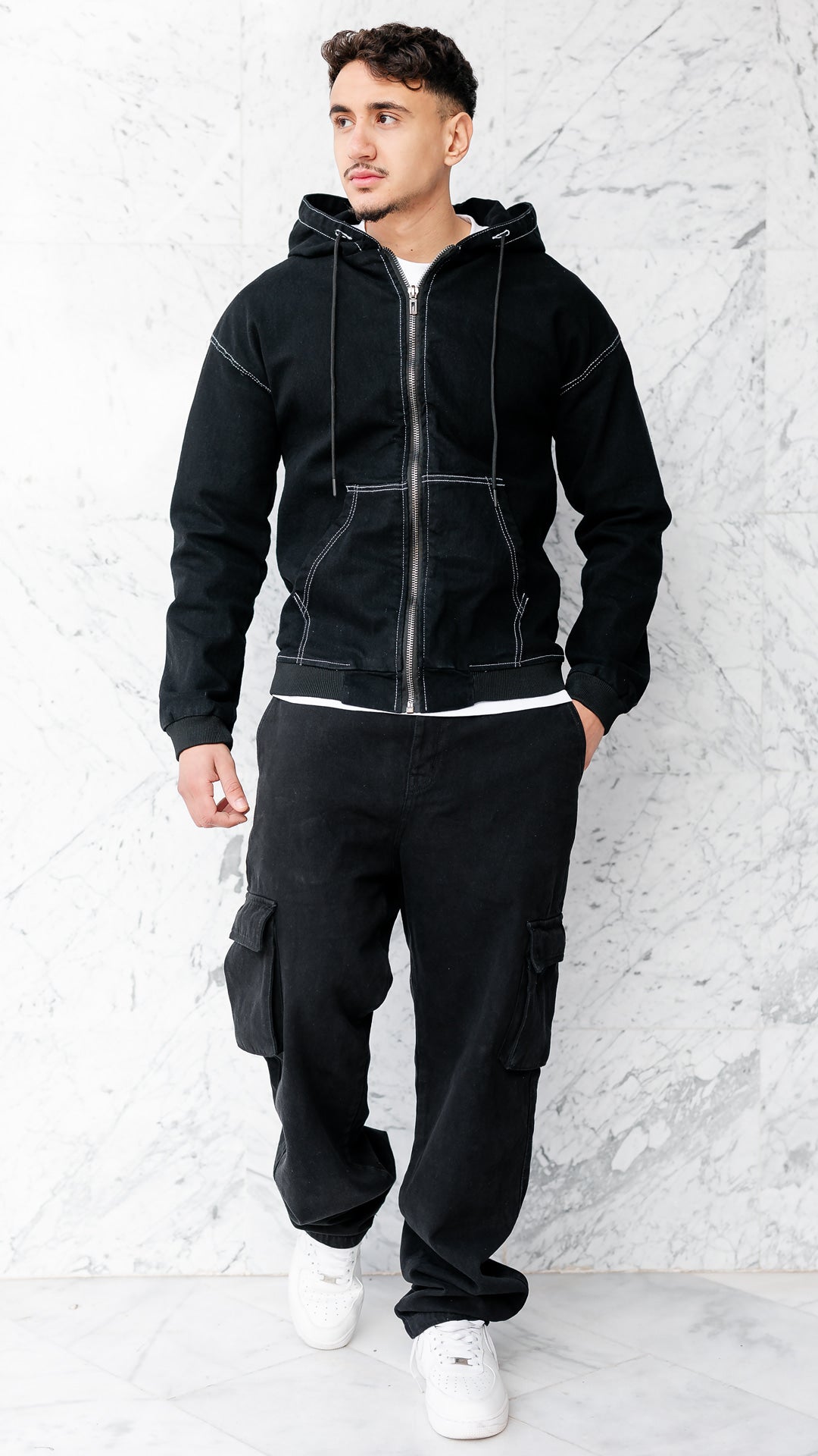 Hoodie en Jean™ — Le premier au Maroc