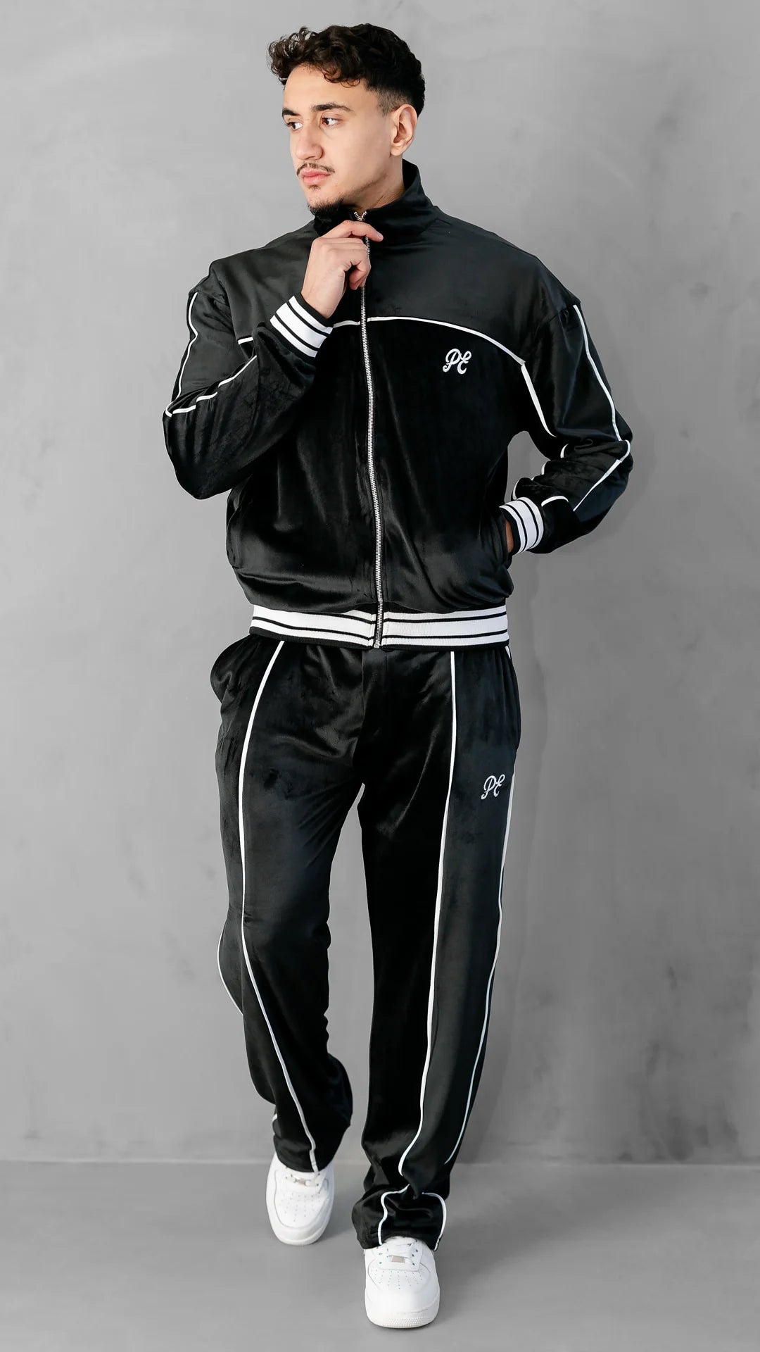 L'Ensemble NOVO - Noir Iconic