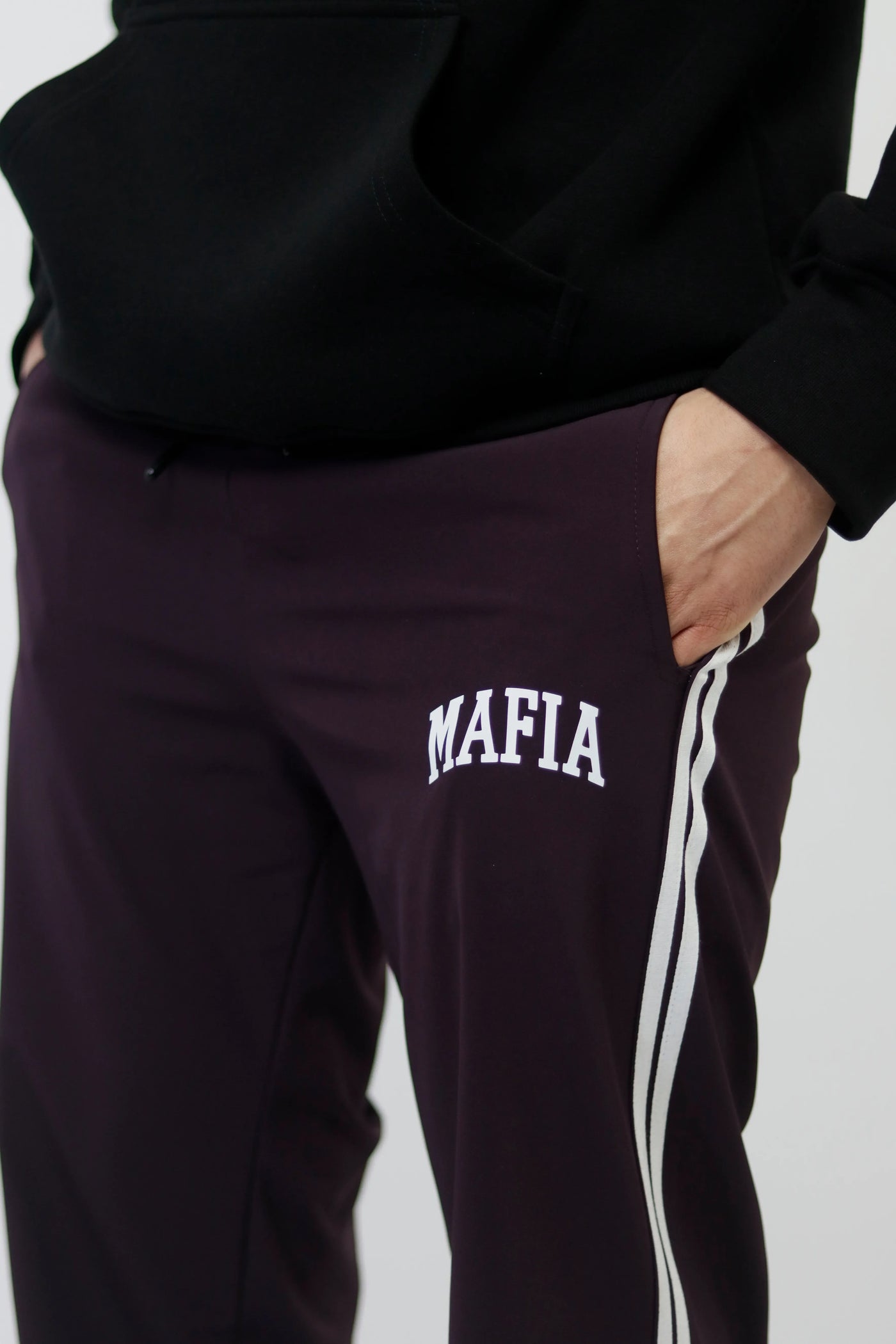 MAFIA LOOSE FIT STRIP JOGGER - MAUVE